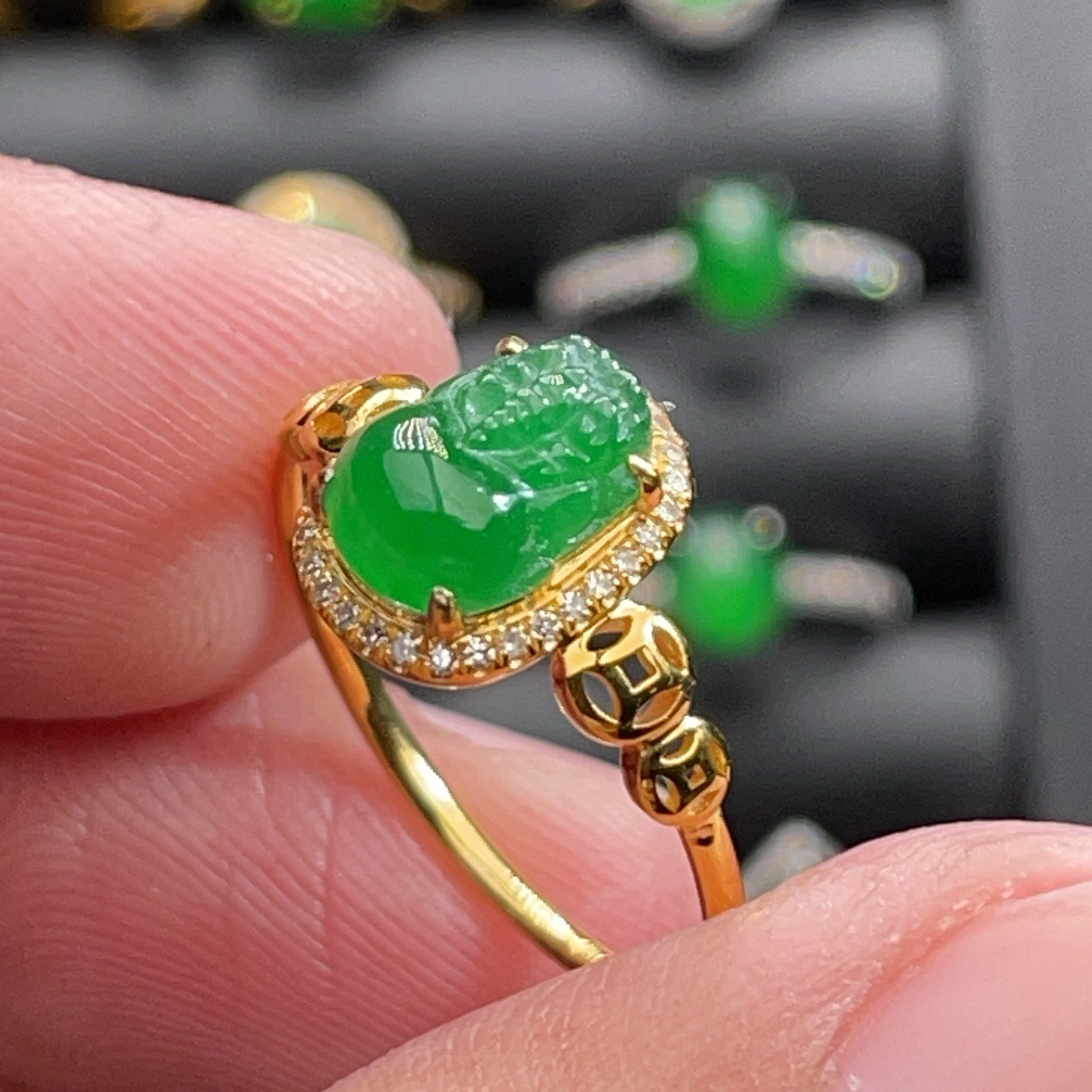 18K金天然翡翠A货-2380双币貔貅满绿戒指K黄阳绿镶嵌钻石珠宝玉石,珠宝/钻石/翡翠,戒指/指环,淘宝优惠券,粉丝福利购,淘宝优惠卷