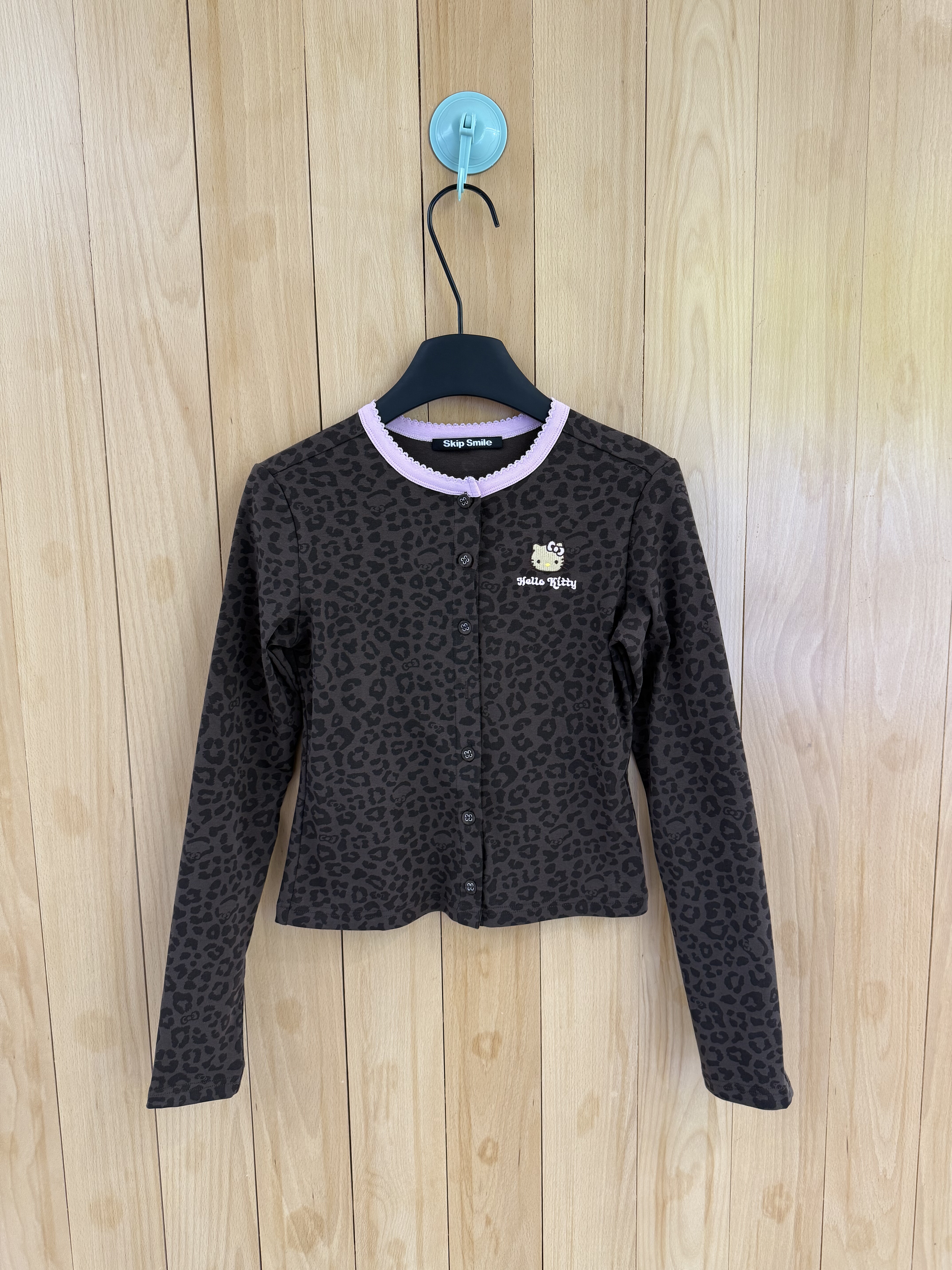 26早春SKip Smile正确版辣妹豹纹撞色领甜酷女孩针织弹力棉小开衫