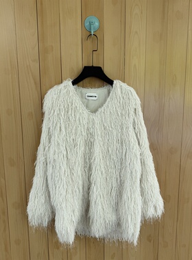 秋冬新款 DANN毛茸茸流苏时髦个性软糯V领保暖宽松显瘦上衣外套入