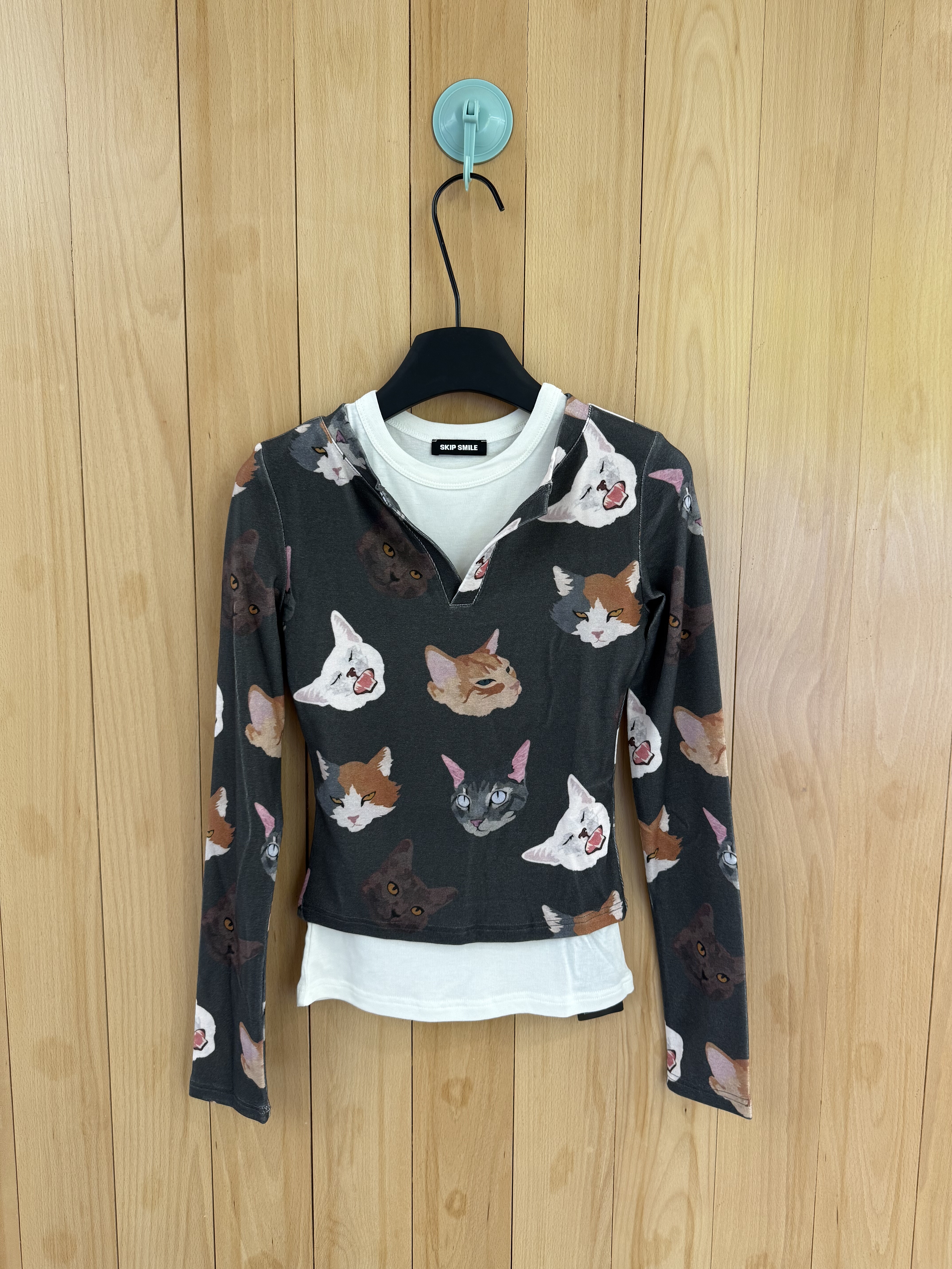 26早春SKip Smile正确版辣妹假两件套猫咪印花针织弹力棉 T恤上衣