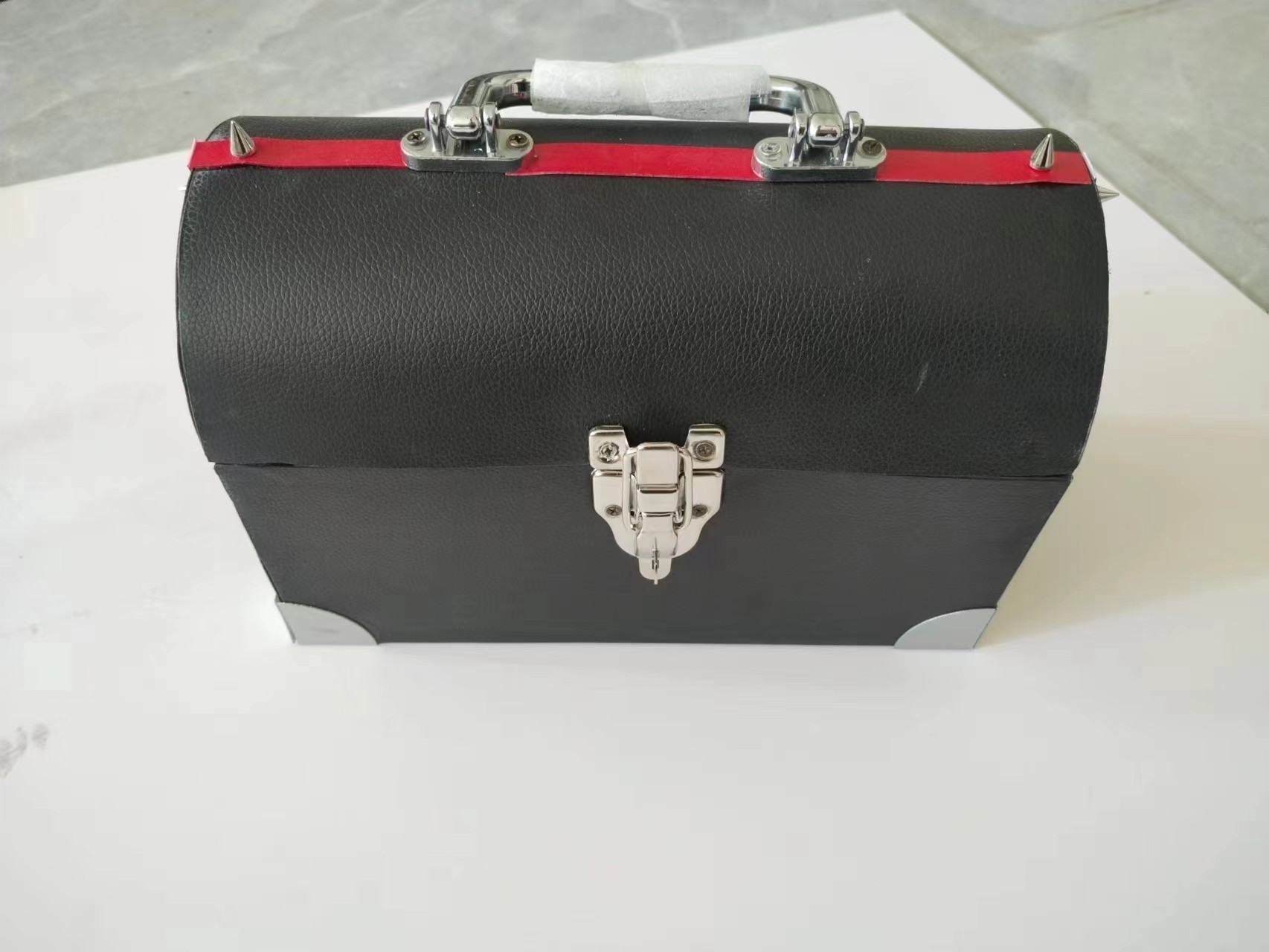 第五人格入殓师驱魔人手提箱cosplay道具化妆箱工具箱cos道具定做