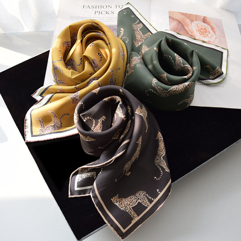 美洲豹5色 桑蚕丝小方巾70 斜纹绸真丝围巾 春秋百搭丝巾搭配衬衣