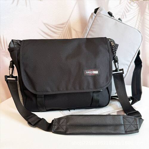 秋冬季夏季EK男女学生INS单肩包休闲旅行包斜挎包