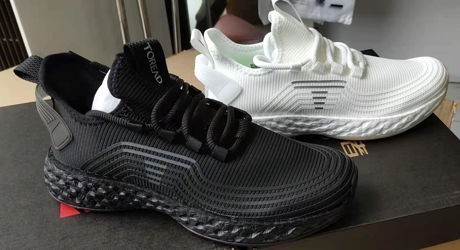 探路者男鞋21春夏新款户外弹力耐磨运动健走鞋tfoj81808/82808