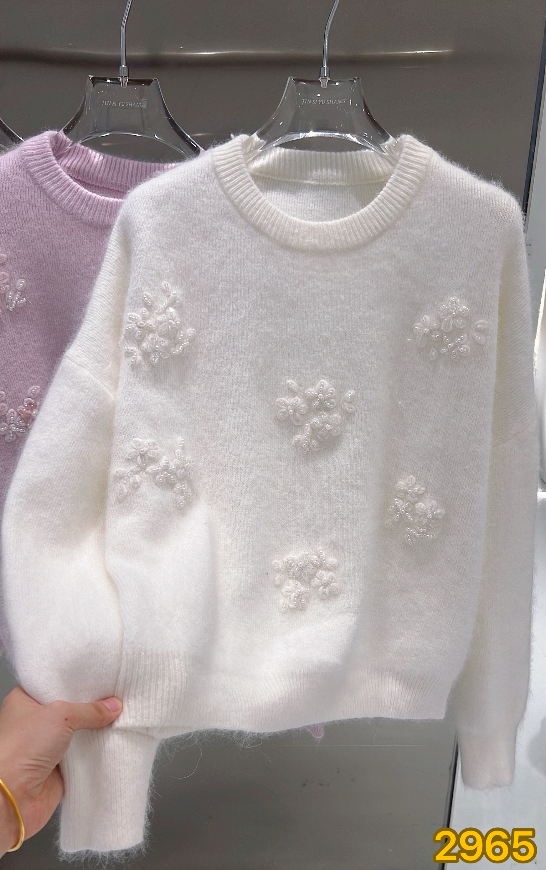 2024秋冬糖果色软糯宽松慵懒风女毛衣立体花朵钉珠兔毛针织衫上衣