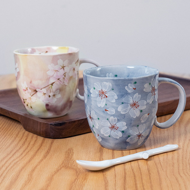 日本进口花凛手绘樱花粉色马克杯花凛手绘落樱马克杯粉色
