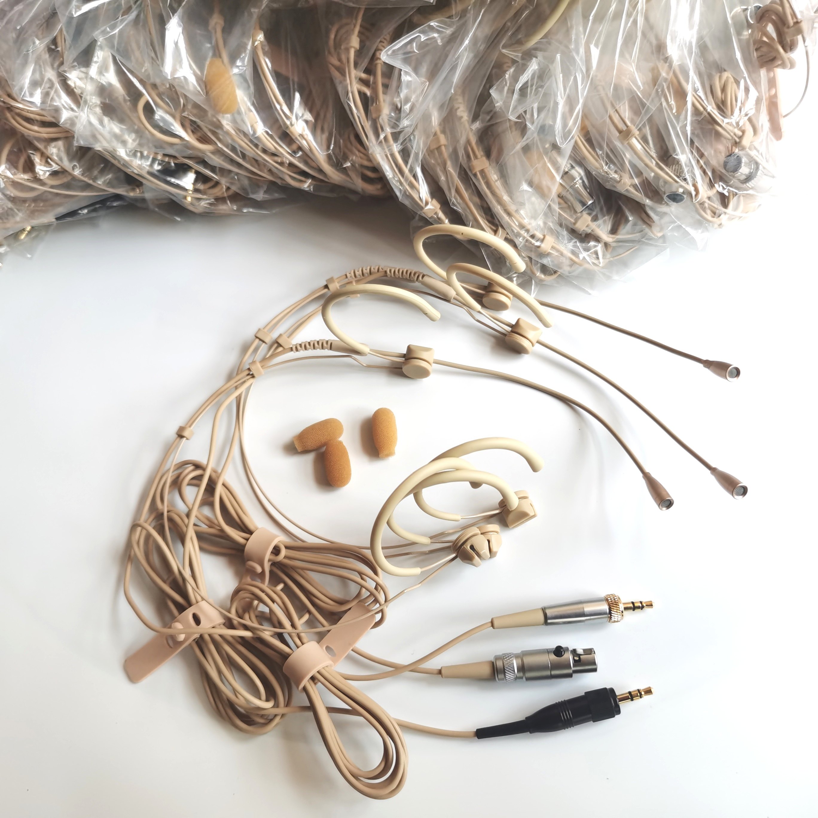 新款肤色头戴麦克风耳麦话筒舞台演出主持大疆罗德谛听直播耳挂麦,电子元器件市场,传声器/咪头/麦克风/电声器件,淘宝优惠券,粉丝福利购,淘宝优惠卷