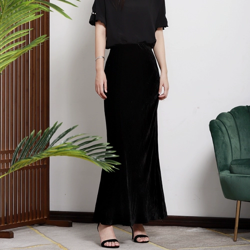 Длинная шелковая бархатная осенняя приталенная длинная юбка, крой «рыбий хвост», высокая талия