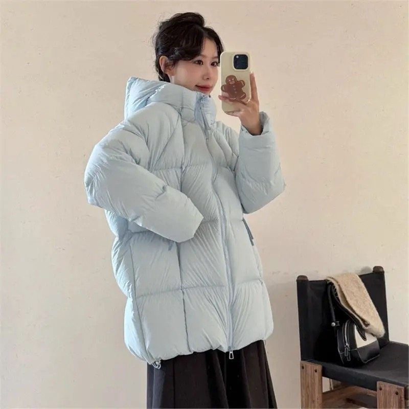 张贝贝超轻无胆90%白鸭绒面包服外套女连帽中长款泡芙加厚羽绒服