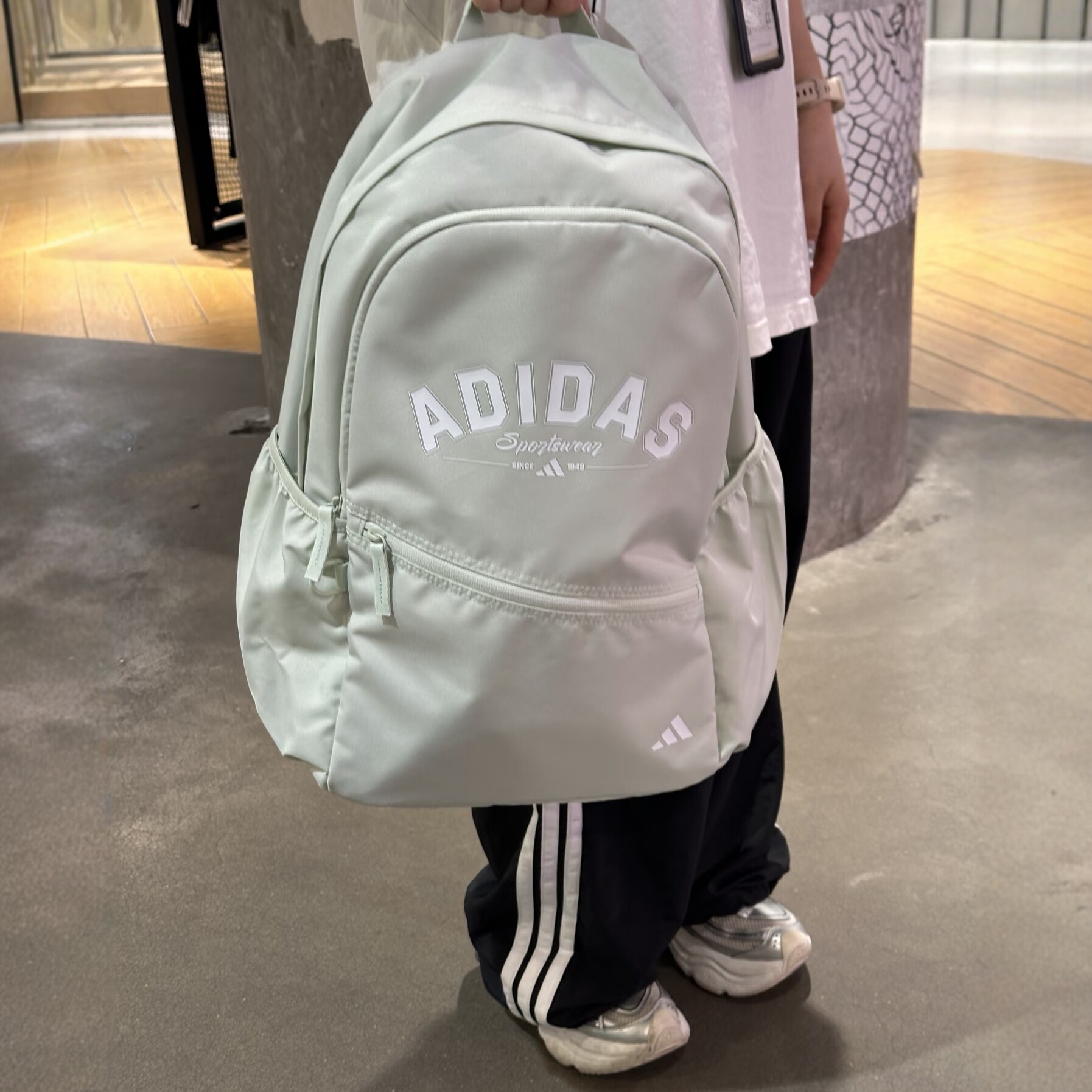 ADIDAS阿迪达斯薄荷绿运动休闲大容量双肩包后背包学生书包KZ0016