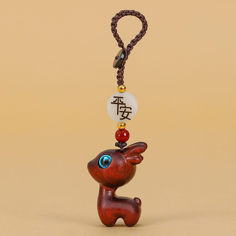 一鹿汽车钥匙扣挂件檀木小鹿扣锁