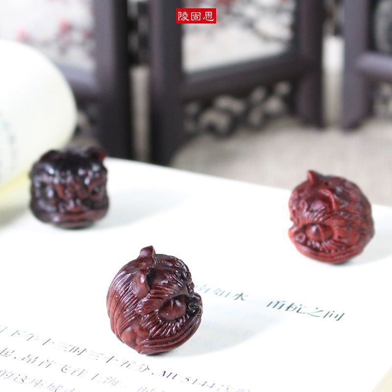 厂家直销檀木雕刻醒狮木狮子头创