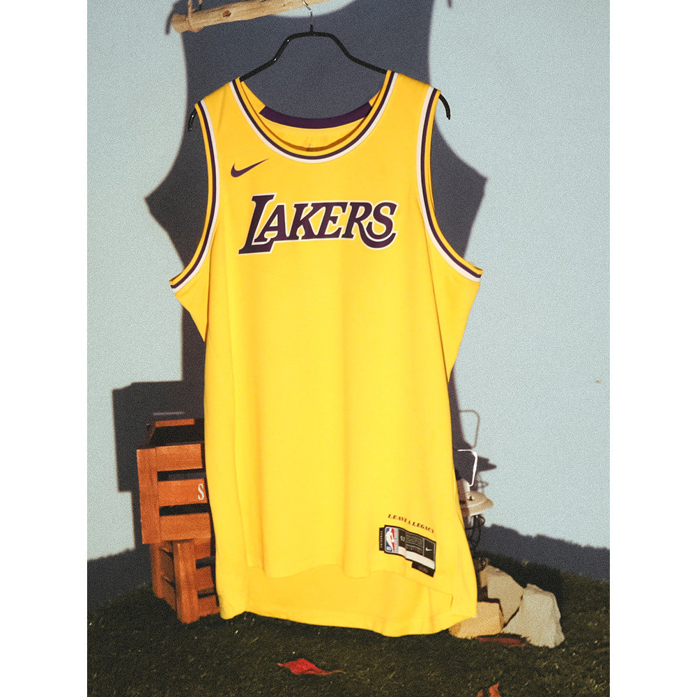 Nike耐克 NBA 东契奇77号洛杉矶湖人队球队限定篮球服DN2140-728