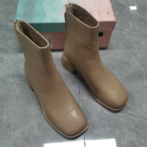 品牌正品断码撤柜时尚百搭休闲方头粗跟羊皮女短靴23819杏色35