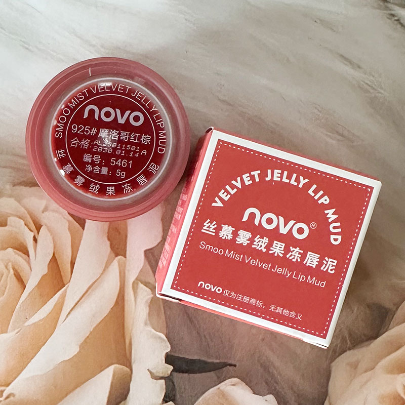novo丝暮雾绒果冻唇泥丝绒哑光口红显白素颜不易沾杯唇釉图片