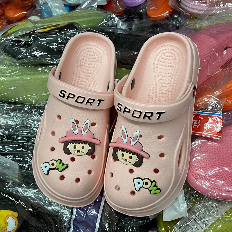 天达325宽松大头洞洞拖鞋年轻小女生卡通EVA轻质沙滩户外猪笼拖鞋