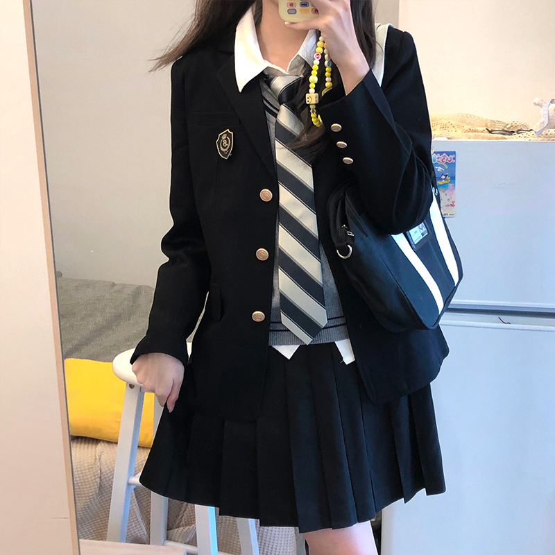 花千猪圣研高西装 JK制服女学院风三粒扣原创灰色黑色绀西服外套