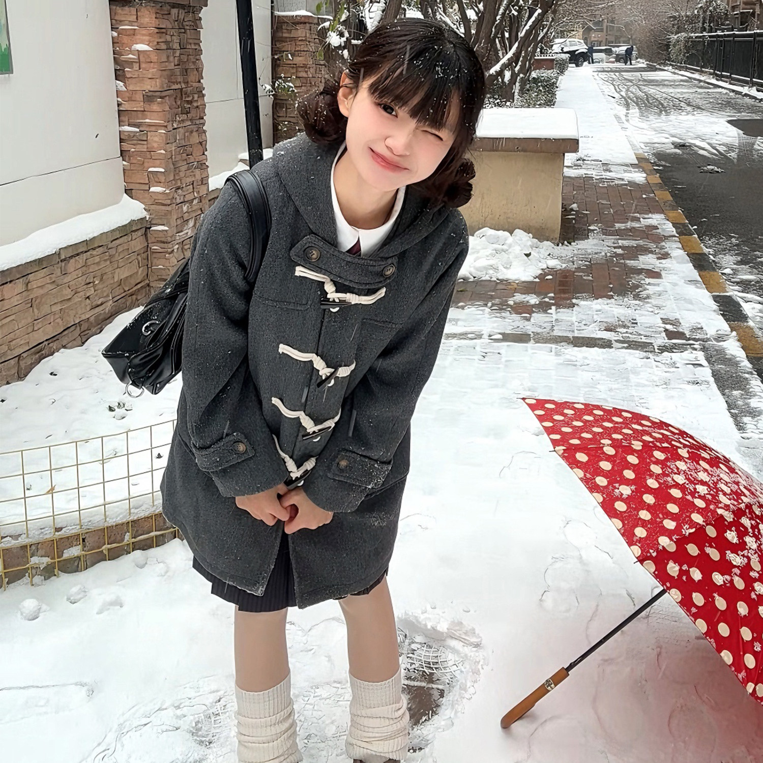 花千猪不易起球 冬日恋岛大衣 日系学院风多色连帽牛角扣呢外套,女装/女士精品,毛呢外套,淘宝优惠券,粉丝福利购,淘宝优惠卷