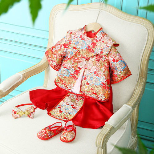 女宝周岁礼服新中式秀和服抓周宴