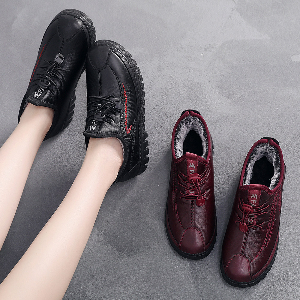 皮面防水棉鞋女冬季加绒加厚保暖老北京布鞋中老年妈妈防滑雪地靴