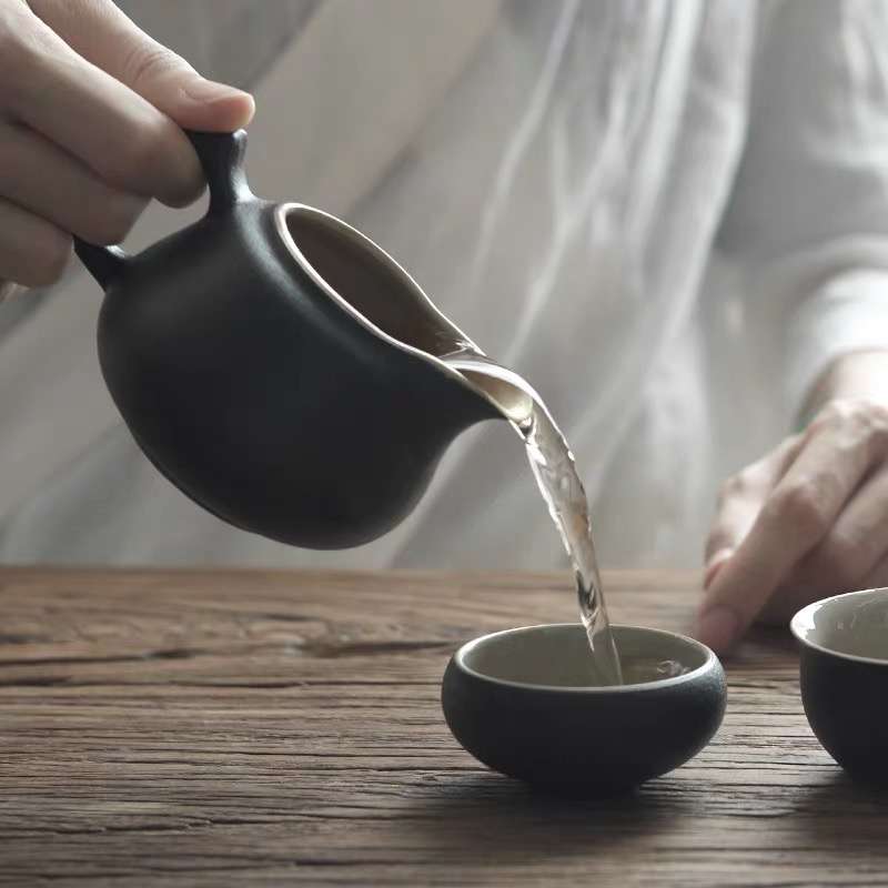 惜物|禅风黑石头釉公道杯黑陶分茶器日式功夫茶具粗陶分茶器