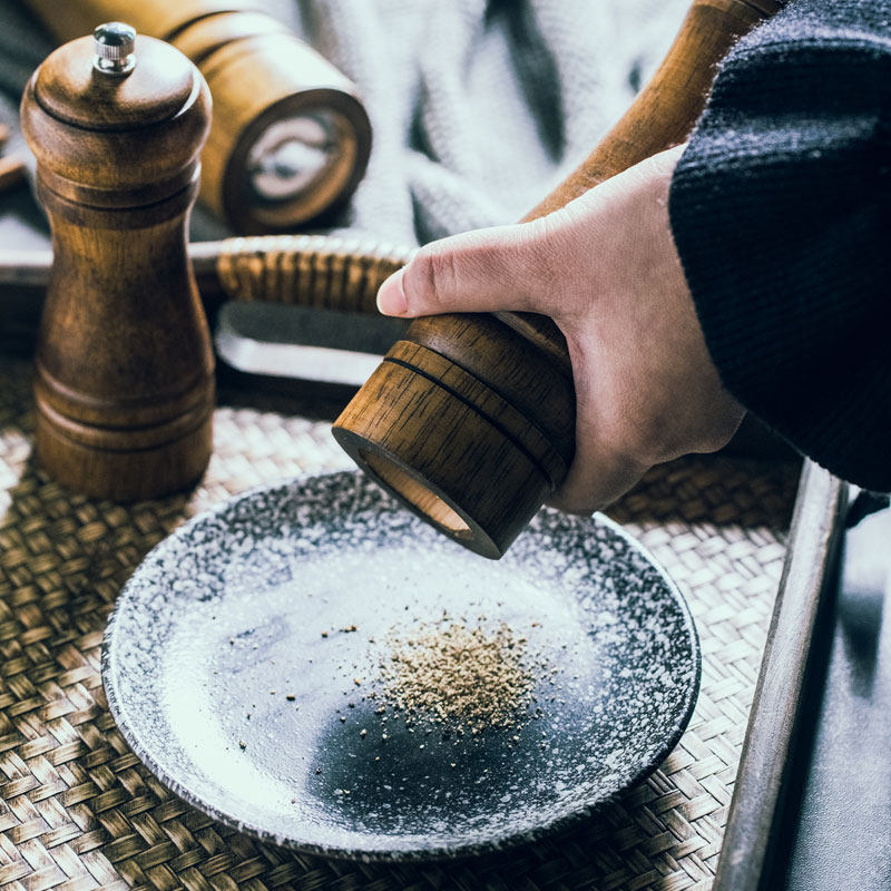 现磨胡椒研磨器木质家用手动碾磨花椒粉器碎海盐白黑颗粒厨房用品