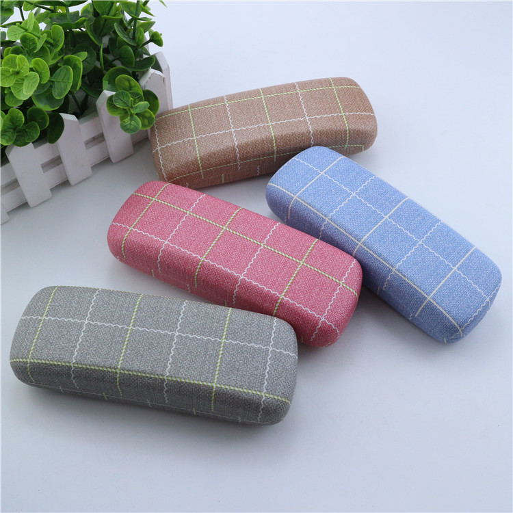 厂家直供创意近视眼镜盒复古