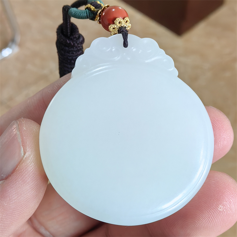 新疆和田羊脂白玉籽料圆满无事牌挂件02154w