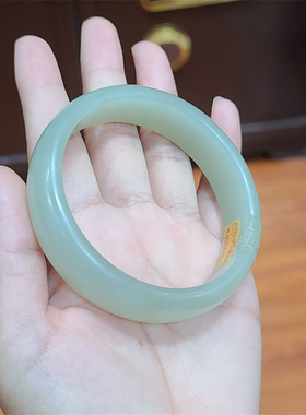 新疆哈天青白玉山料手镯   项链手串挂件吊坠生肖貔貅  xx09086