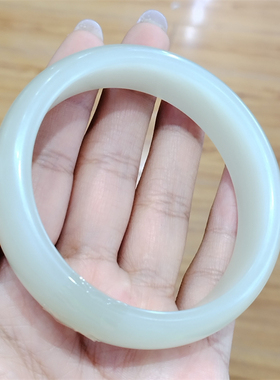 新疆和田白玉山料手镯宝宝锁平安扣宝宝锁弥勒佛生肖貔貅xd06130