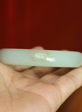 新疆和田玉白玉籽料 烟油皮 超细腻油润老熟 手镯  xx07078 59