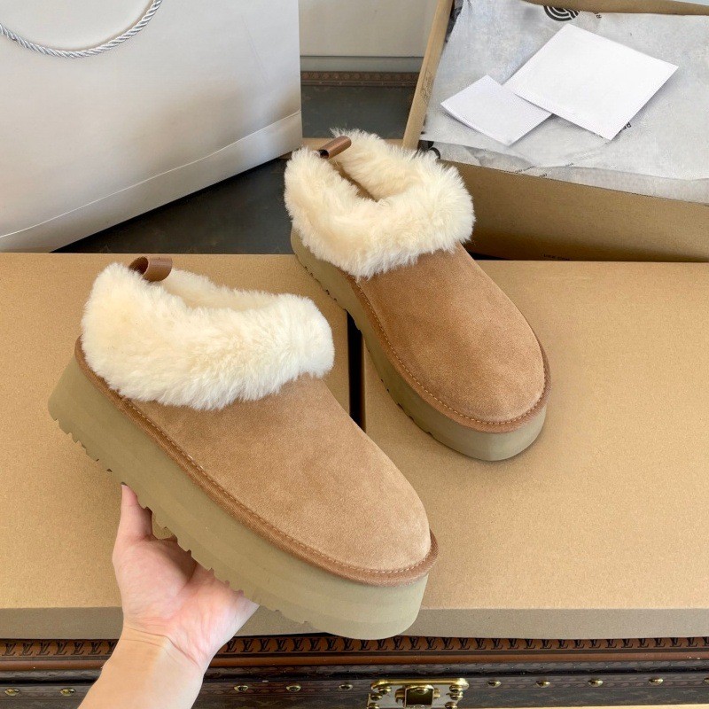 桑坡塔茨勒2025新款羊皮毛一体靴