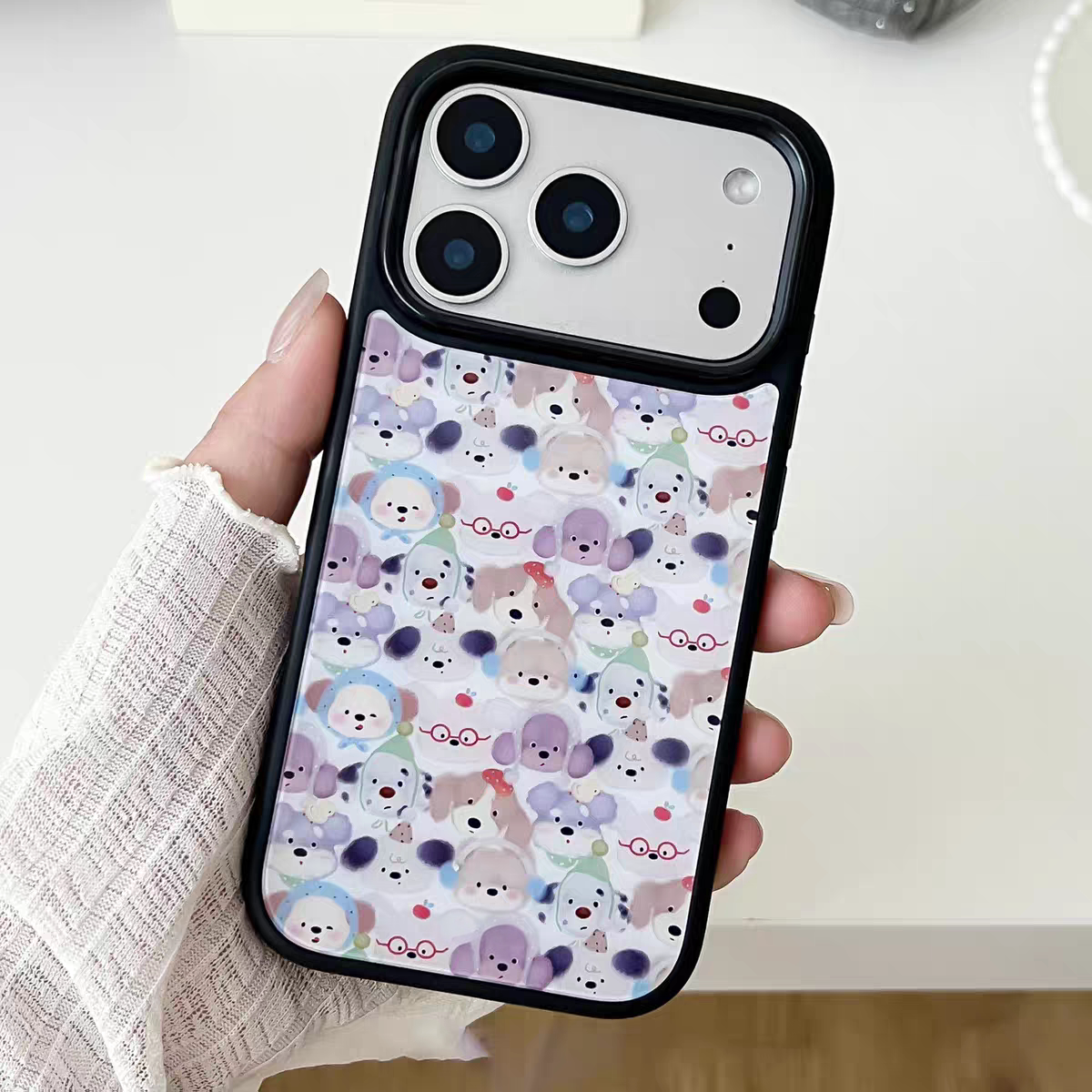 ins风小众可爱满屏密集小狗黑边壳适用苹果iPhone17promax手机壳16pro小米15Pro保护套华为mate60P70荣耀oppo