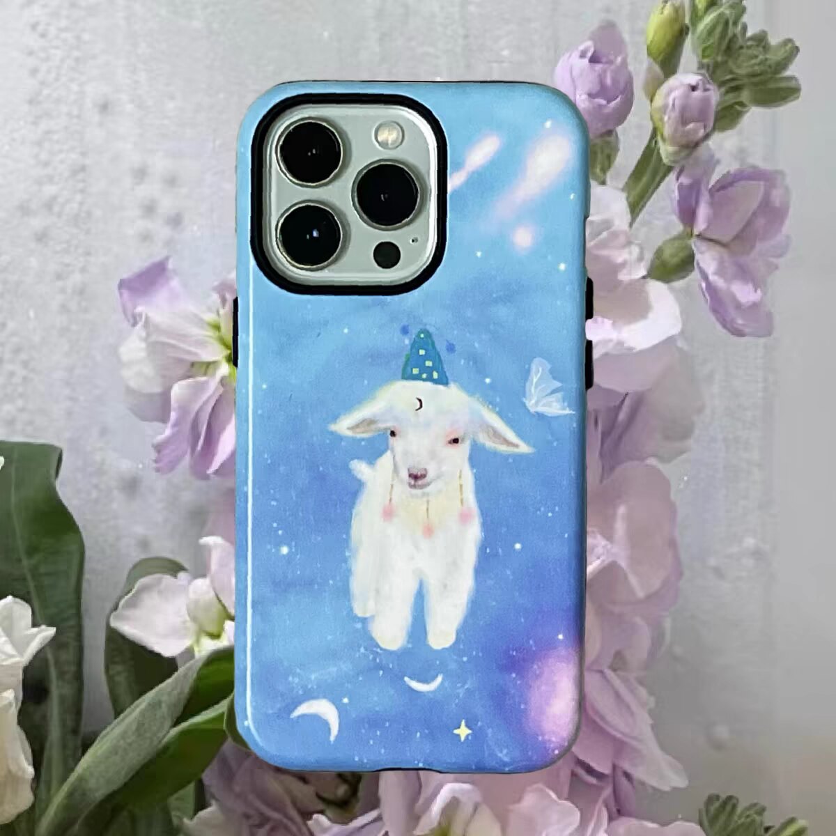 适用可爱去看冰川的小羊圆边二合一菲林防摔磨砂手感适用iPhone14pro手机壳ins风苹果15proMax12/13华为小米