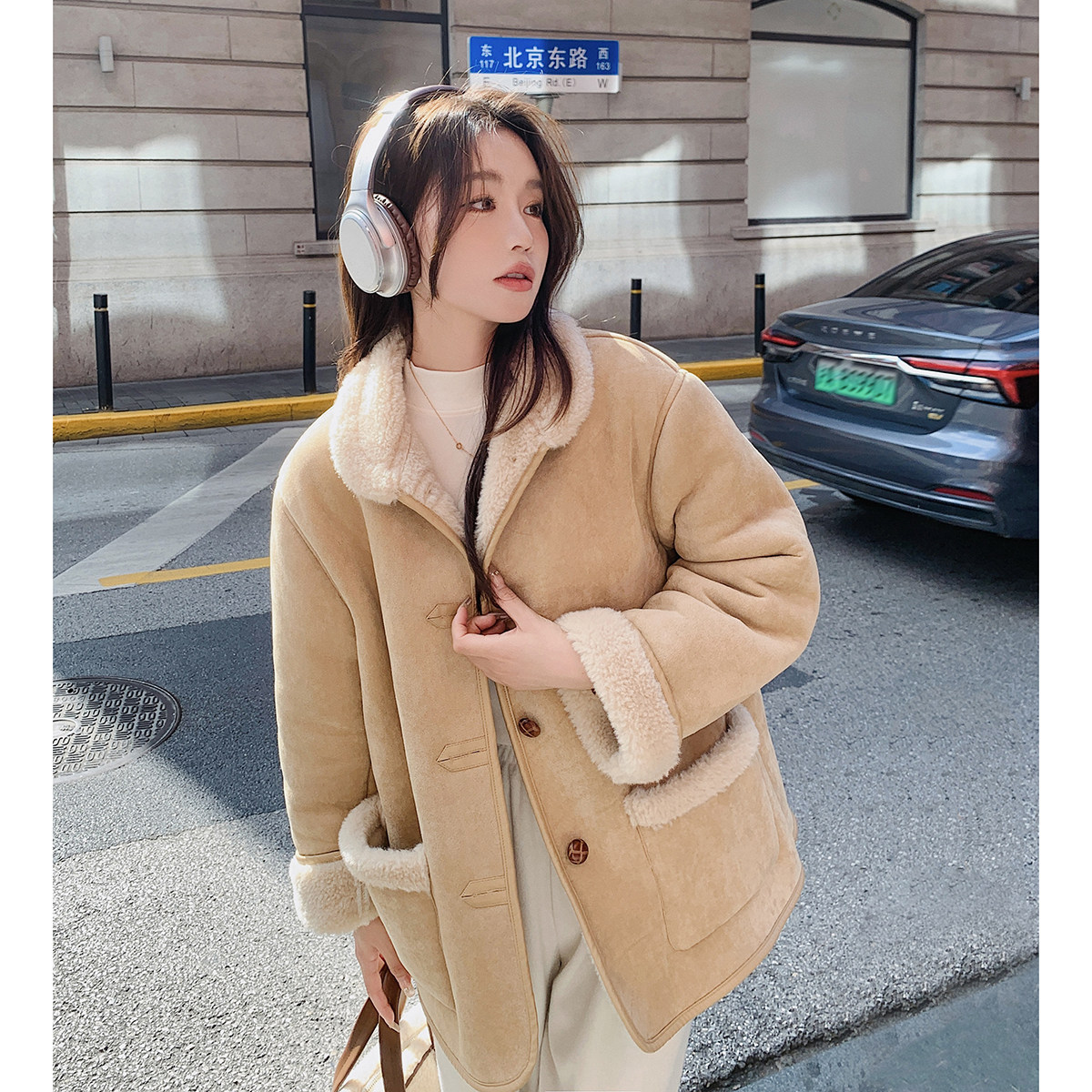 羊羔毛外套女2024新款女秋冬季款2024新款独特超好看短款皮毛一体图片