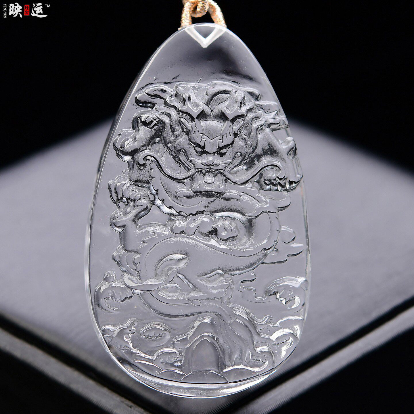 白水晶龙牌吊坠霸气生肖龙无事牌