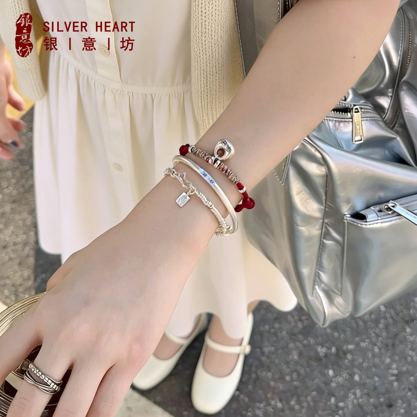 叠戴巨好看的手链纯银999漂亮独特手饰小众实心手镯女款2026新款