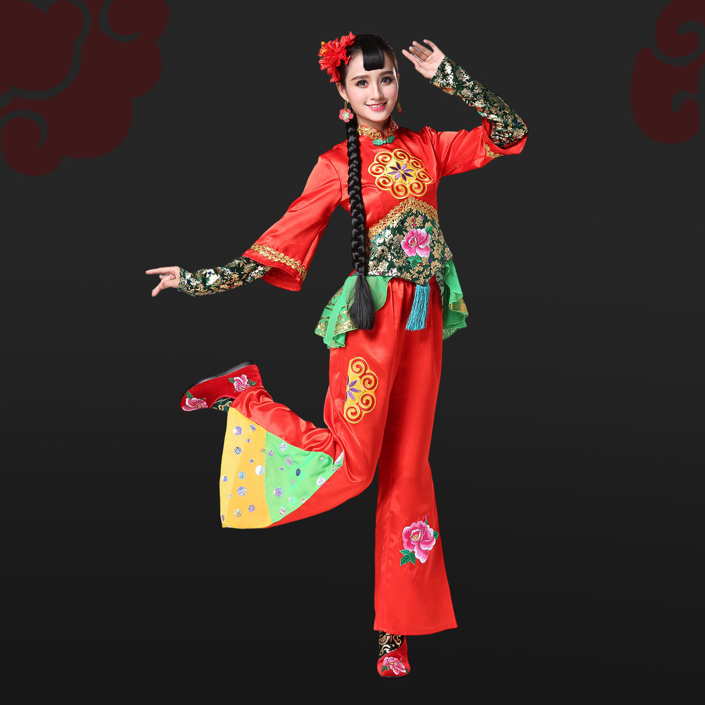 秧歌服演出服女2026新款夏季民族广场舞套装腰鼓舞蹈服扇子表演服