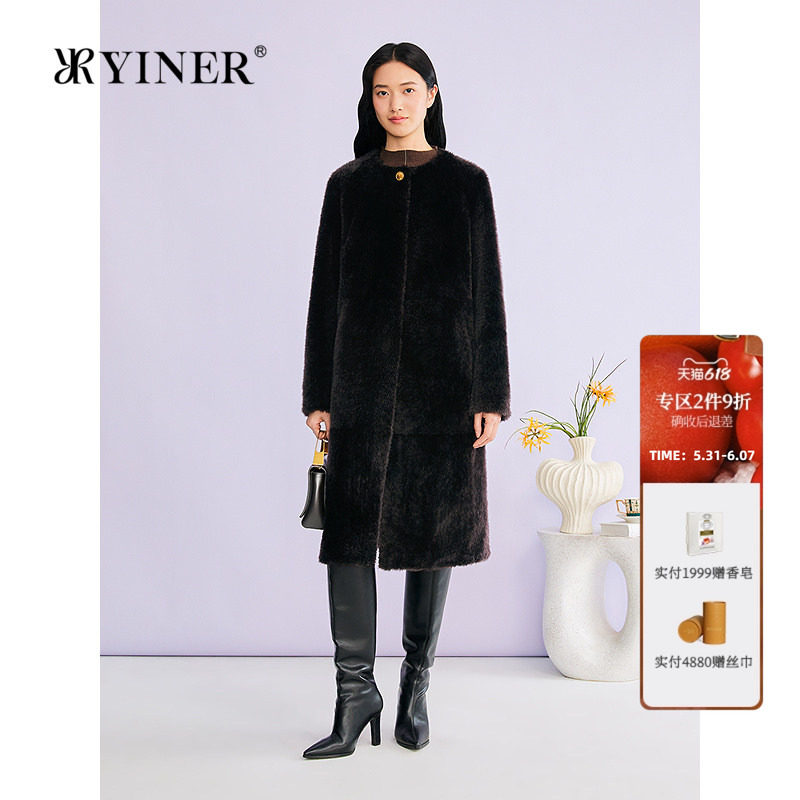 YINER音儿专选2026春季新款长款圆领奢感羊皮毛一体皮草外套
