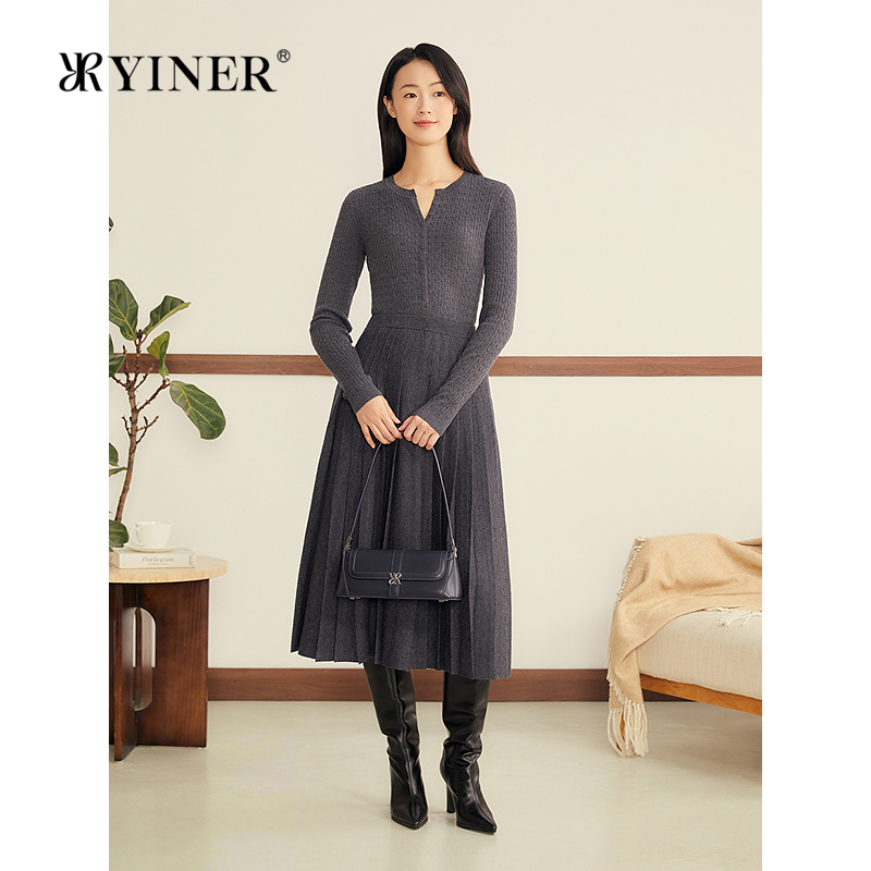 YINER音儿2025冬季新款澳洲美丽诺羊毛羊绒混纺半开领针织衫套头