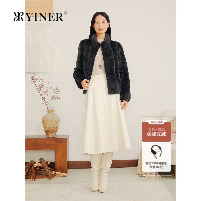 YINER音儿专选2025冬季新款短款波纹立领整貂母貂水貂毛皮草