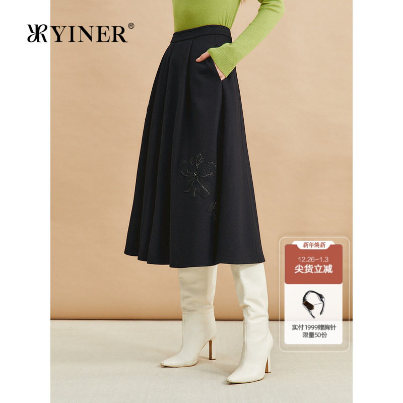 【木兰花系列】YINER音儿冬季100羊毛绣花小黑裙半身裙