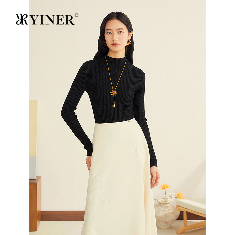 YINER音儿2025冬季新款法式竖条纹亮丝羊毛混纺半高领针织衫套头