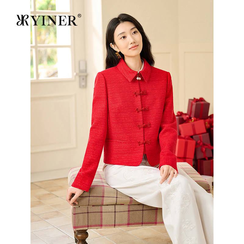 YINER音儿2026春季新款樱桃红新中式盘扣亮丝小香风花纱短外