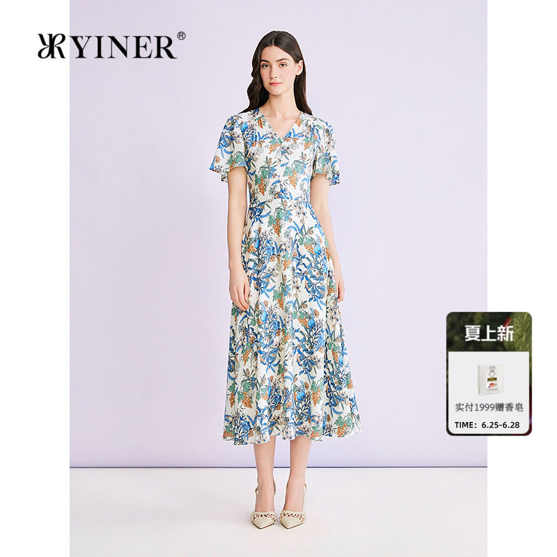 YINER音儿专选2026夏季新款时尚优雅V领艺术印花度假风收腰