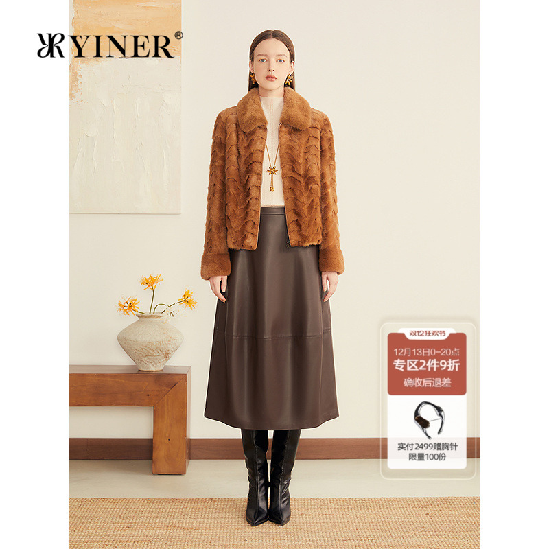 YINER音儿专选2025秋季新款法式复古母貂毛皮拼貂设计短皮草外套