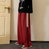 红色