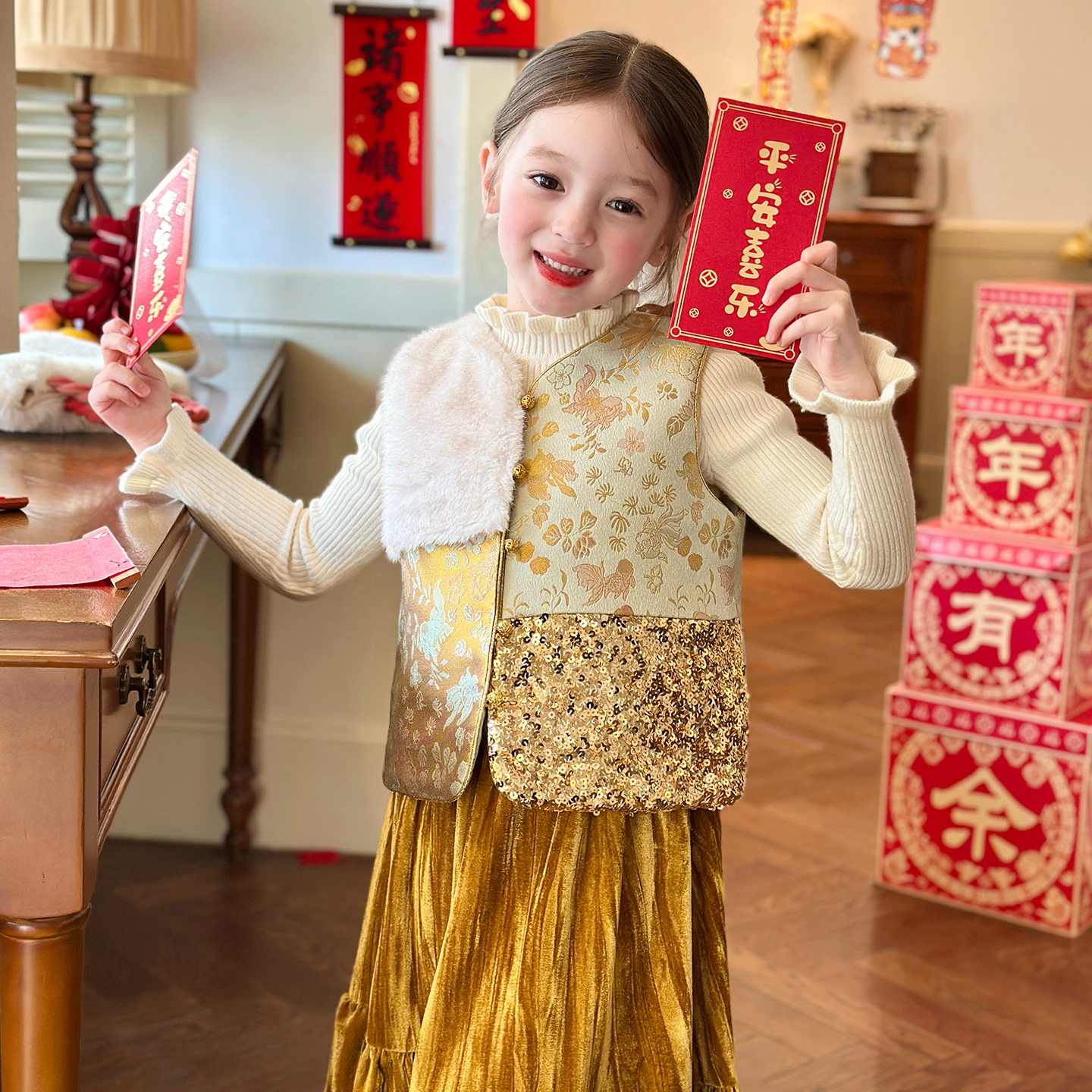 栀了成长记女童冬季夹棉马甲上衣