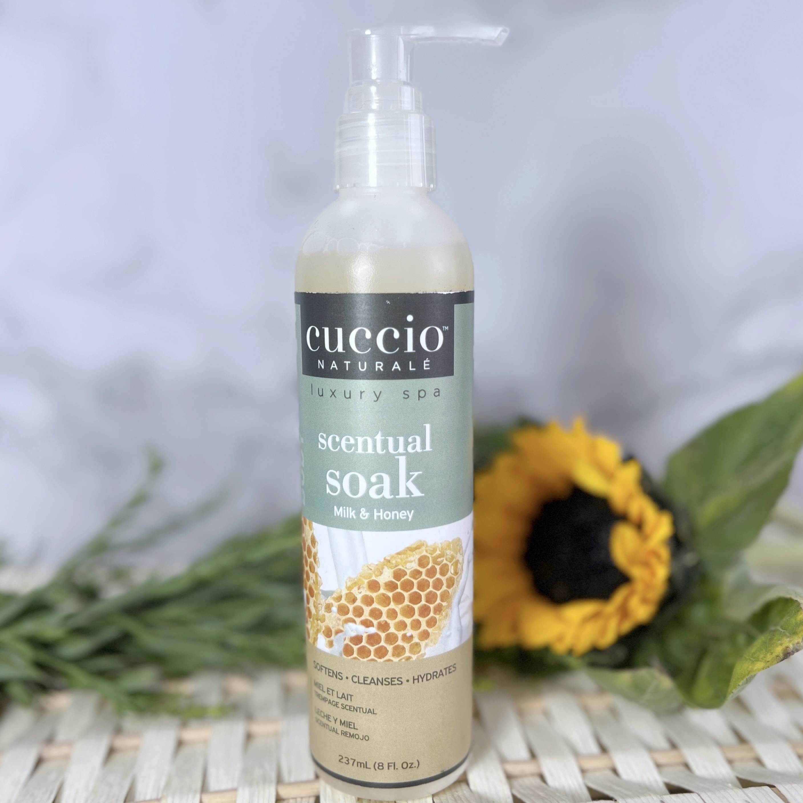 美國cuccio庫奇奧清潔液