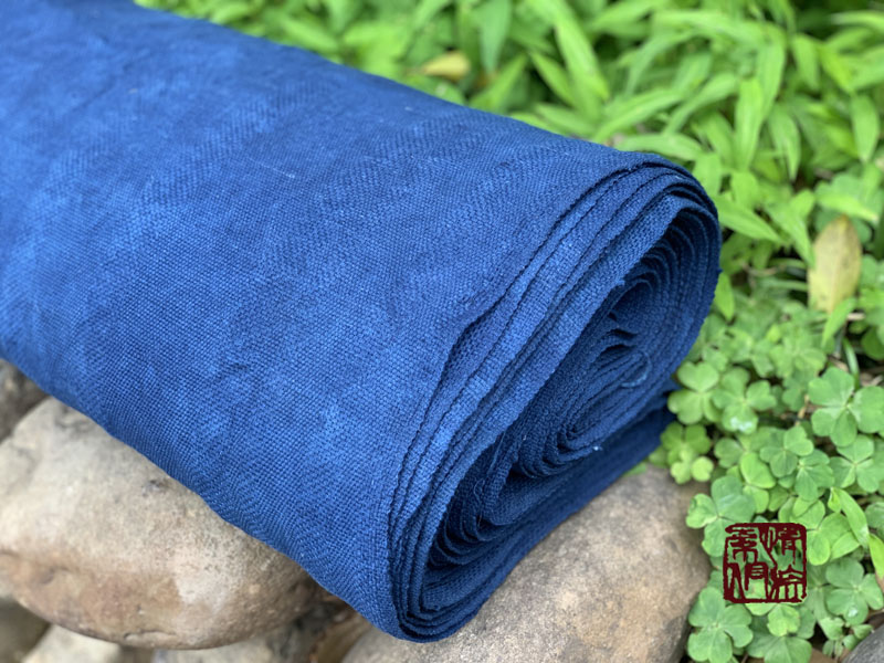 贵州侗寨蓝染婴儿外套服装面料